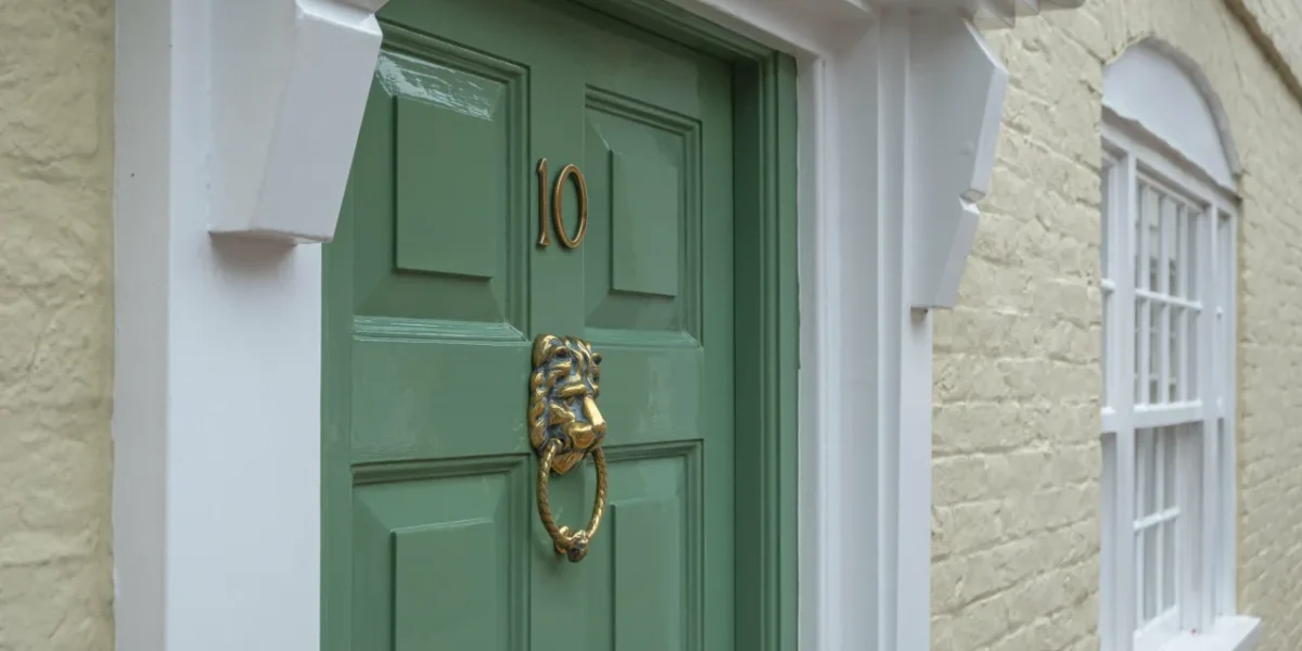 Frontdoor of english mansion in london great brittain in summer
